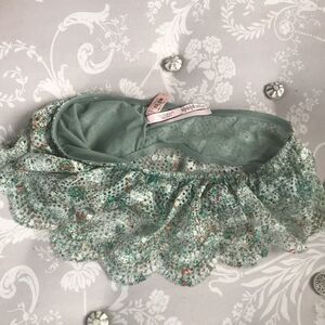 Victoria Secret strapless bralette